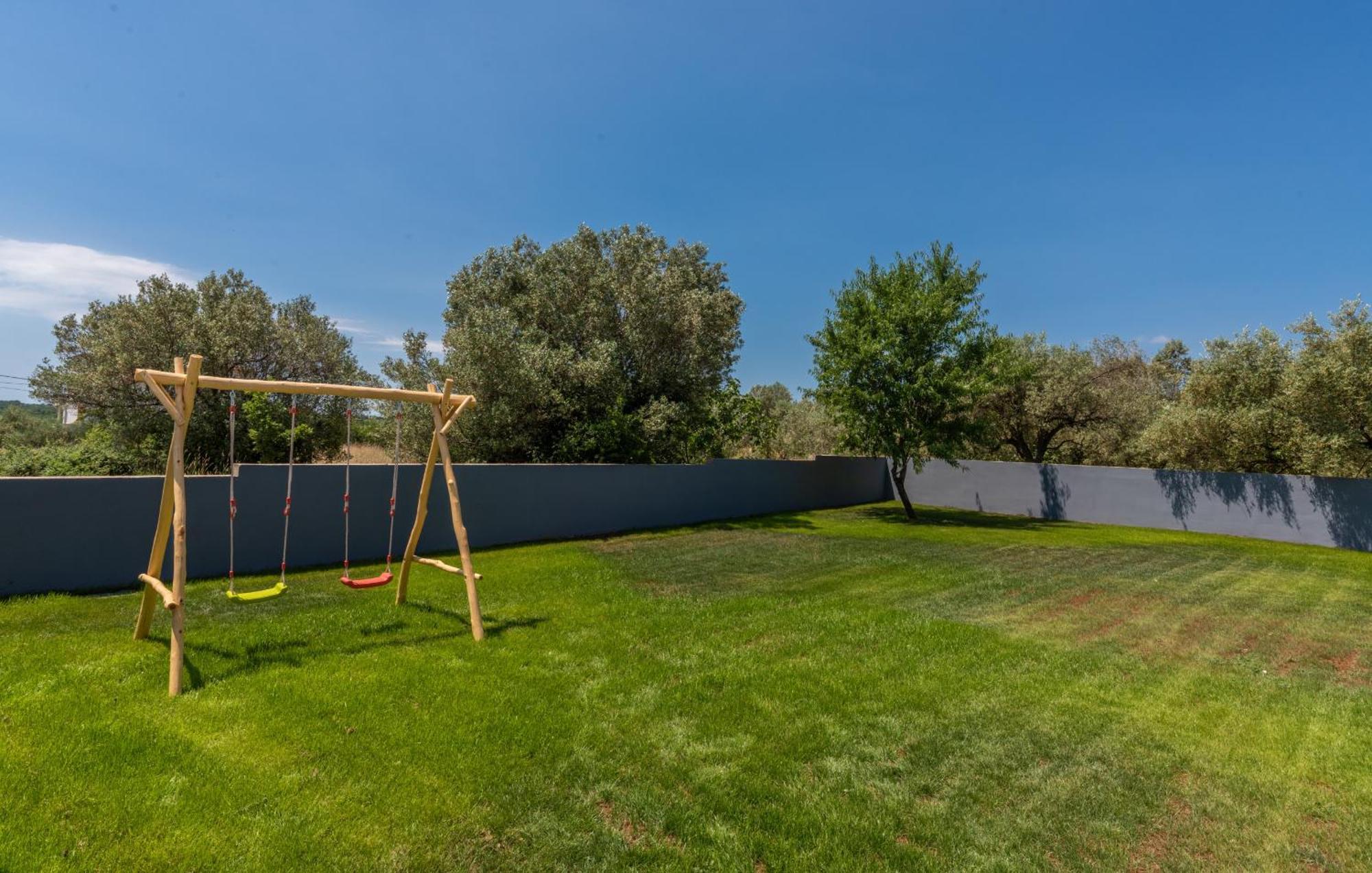 Villa Posidonia Near Pula With Sea View And Surrounded By Olive Trees Krnica Exterior foto